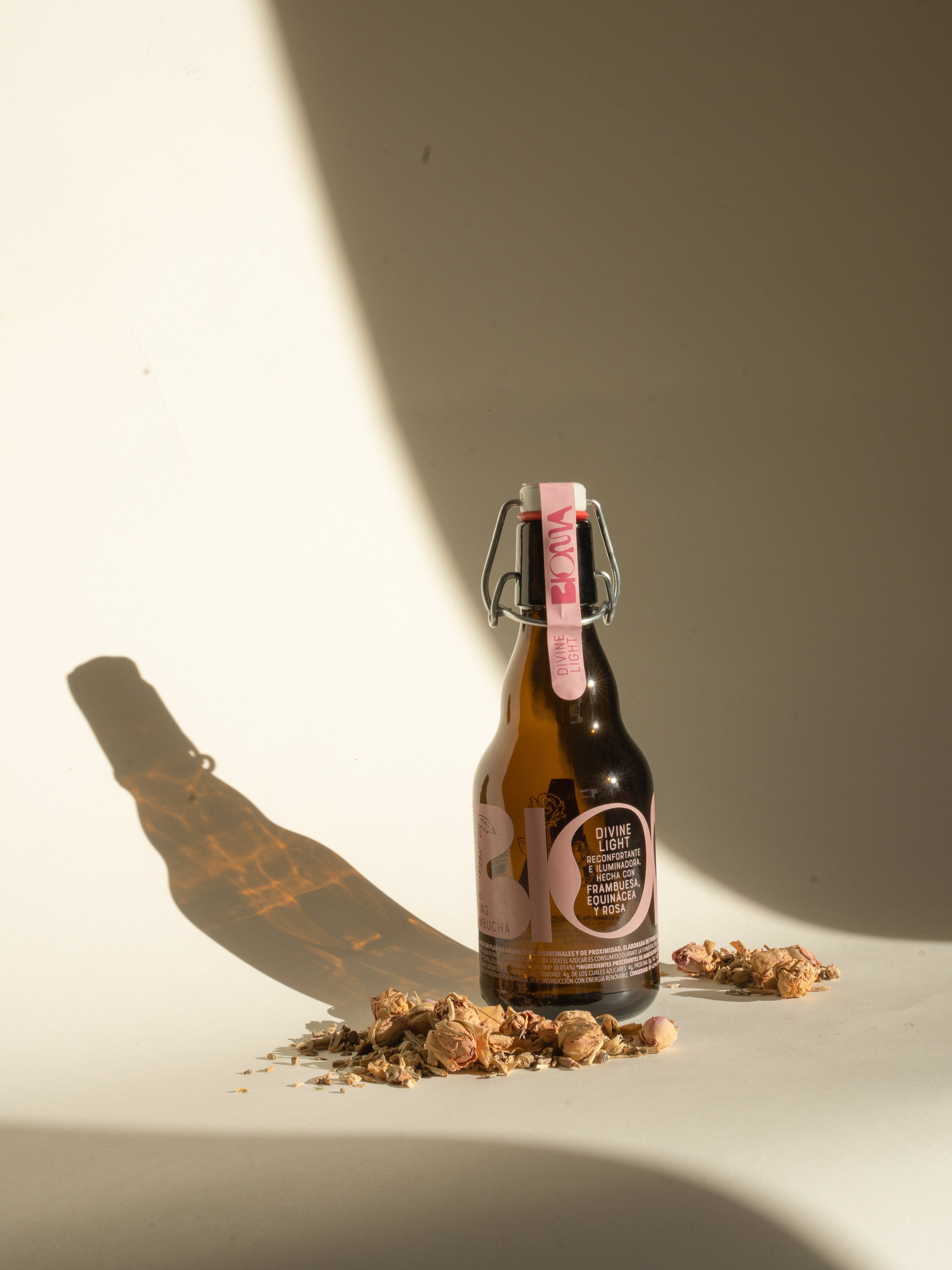 Divine Light: Rosa, Frambuesa, Equinácea, Pasiflora 330ml