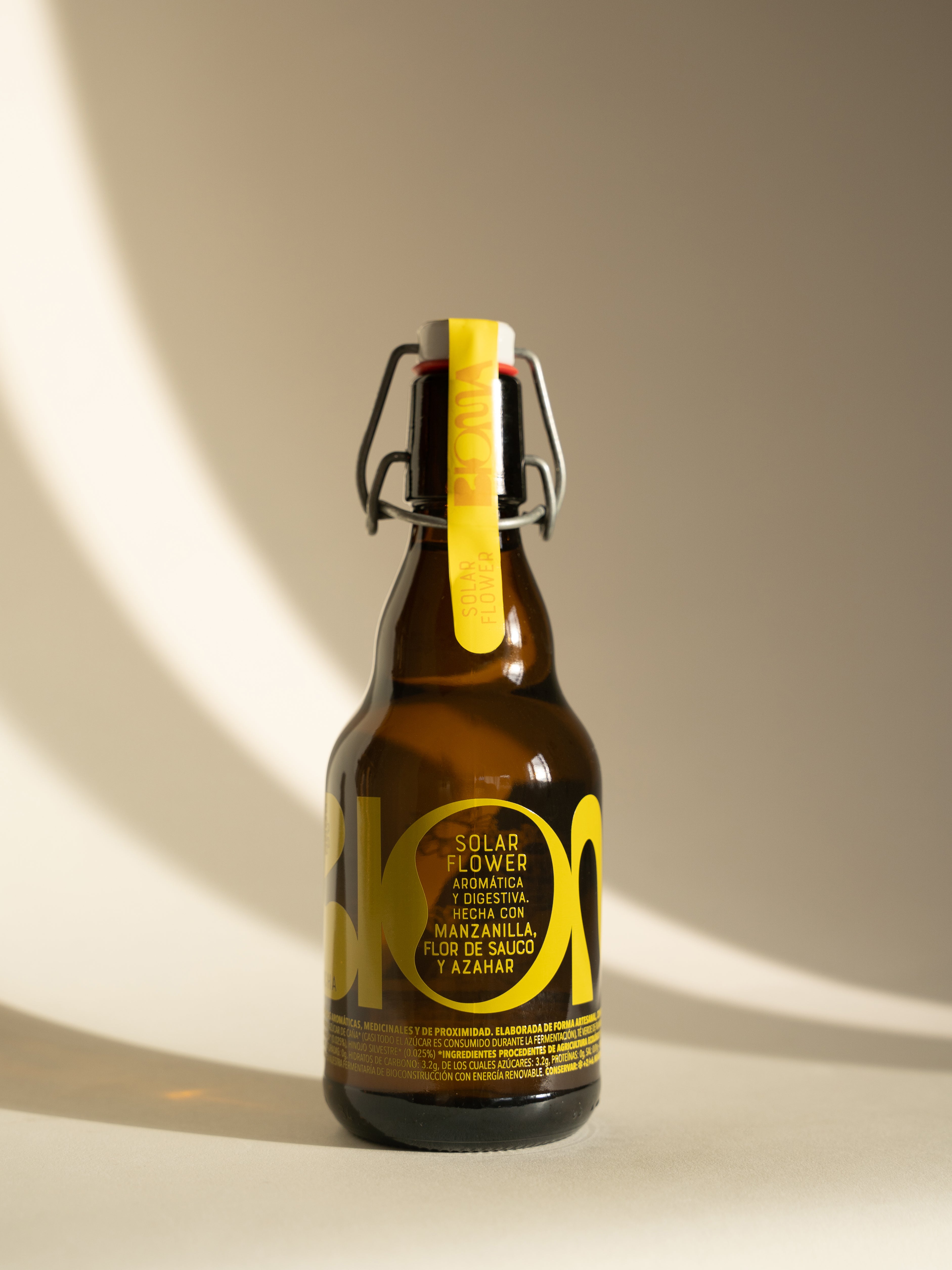 Solar Flower: Manzanilla, Flor de Saúco y Azahar 330ml